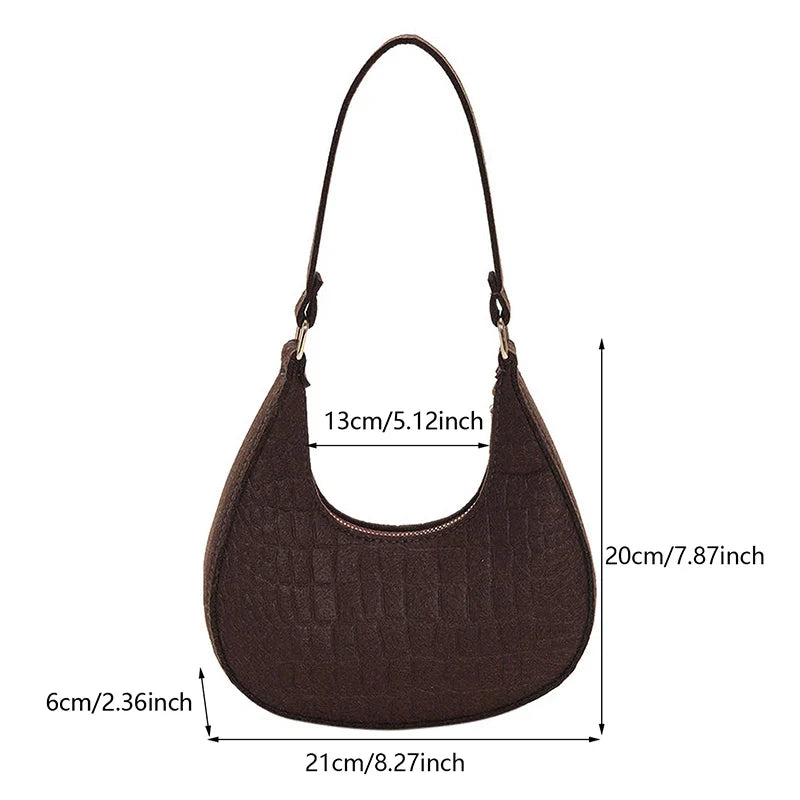 Sac à bandoulière en feutre en forme de demi-lune