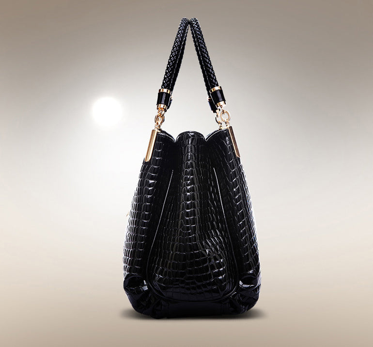 Xella | Sac à main élégant avec motif crocodile