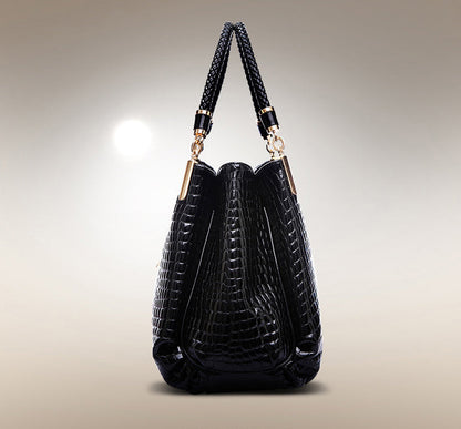 Xella | Sac à main élégant avec motif crocodile
