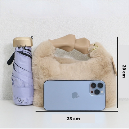 Sac à main Fluffy | Ce sac vous donne envie de le serrer dans vos bras