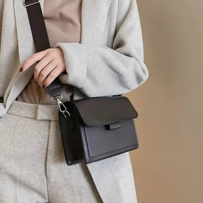 TrendAura Retro Crossbody Bag