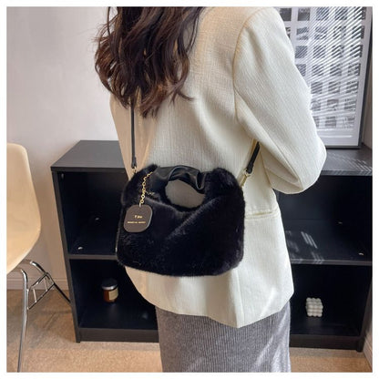 Sac à main Fluffy | Ce sac vous donne envie de le serrer dans vos bras