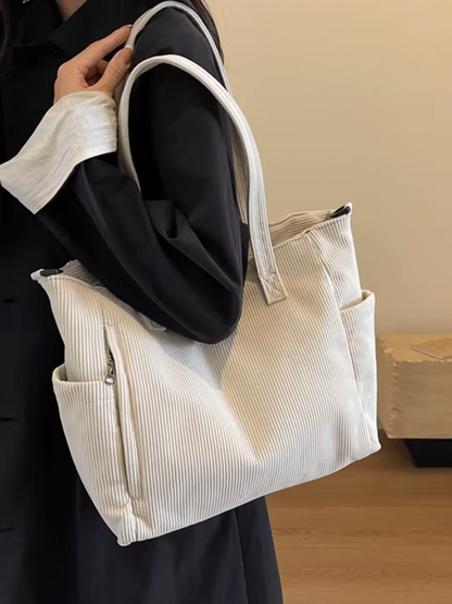 Tessa | Sac à bandoulière carré en velours côtelé