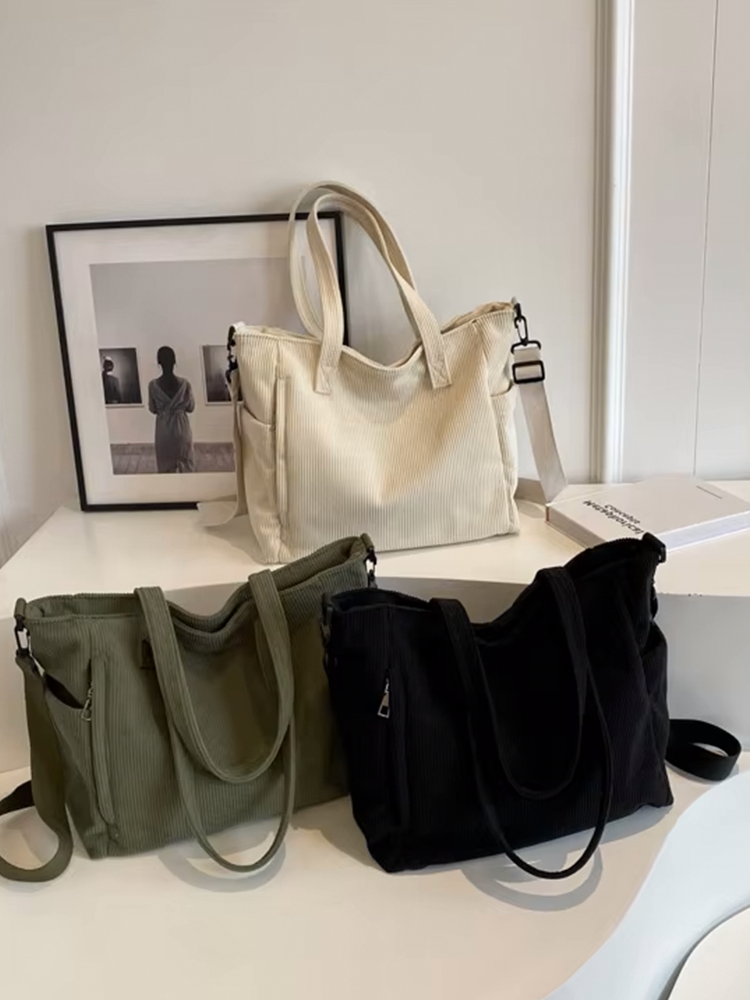 Tessa | Sac à bandoulière carré en velours côtelé
