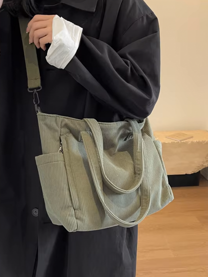 Tessa | Sac à bandoulière carré en velours côtelé
